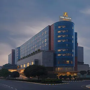 The Leela Ambience Gurugram & Residences - The Luxury Urban Sanctuary Hotell Gurgaon
